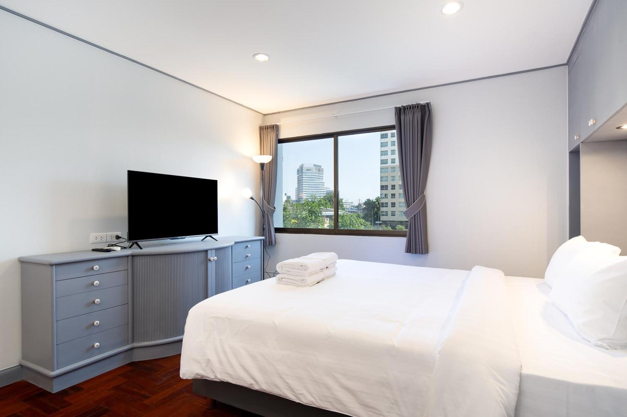 Capitel Rama 4 3*